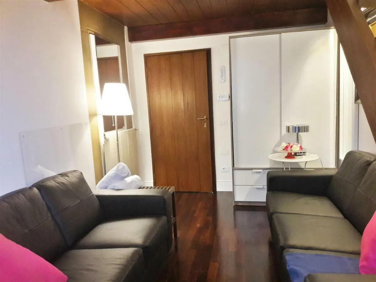 Art Suite Ponte Vecchio Florence Apartment